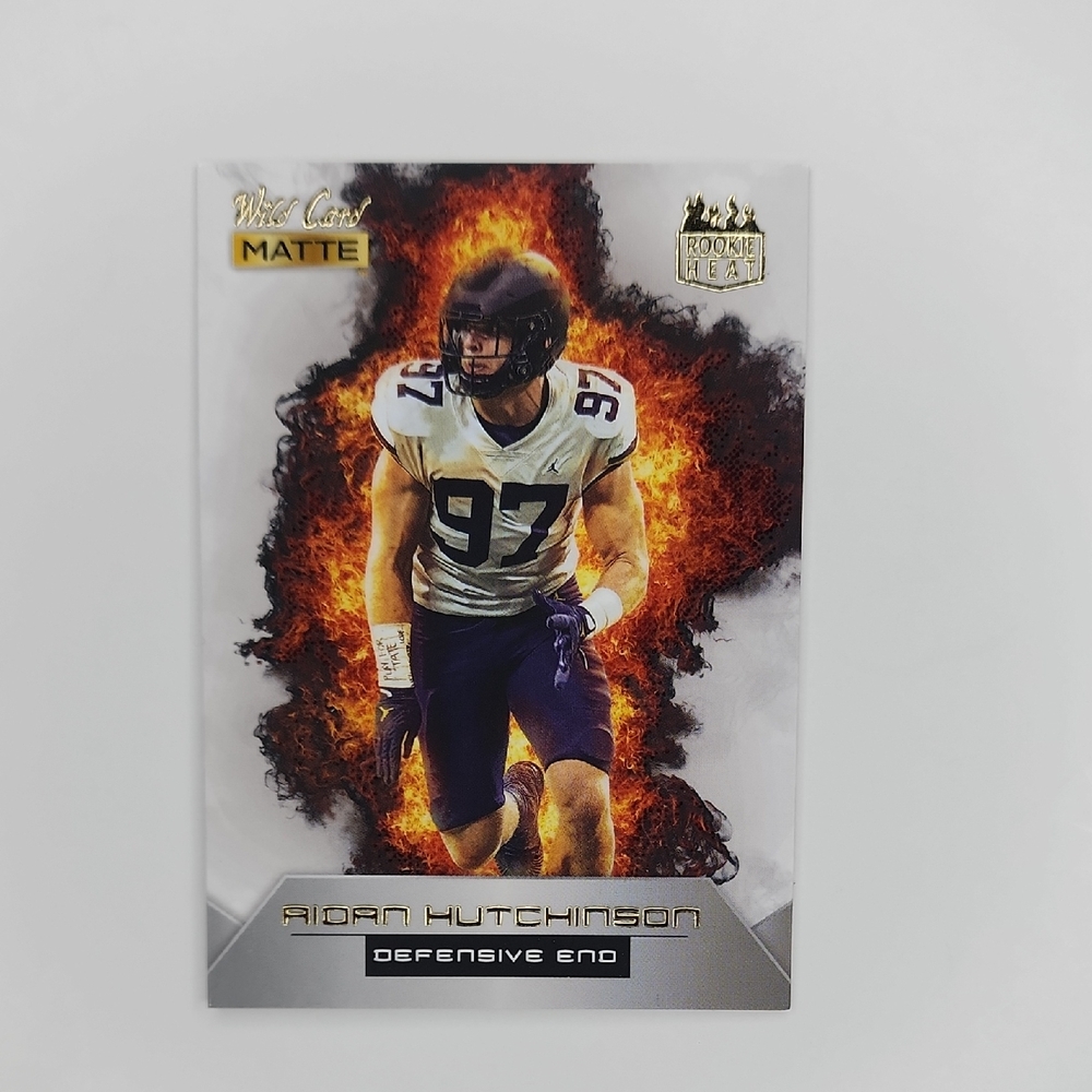 Aidan Hutchinson ~ 2022 Wild Card ~ Matte ~ Rookie Heat